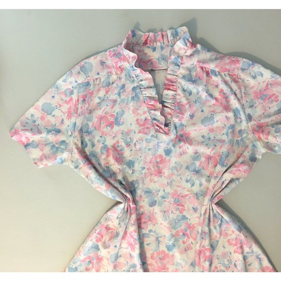 Vintage 70s 80s Pastel Ruffled Blouse Kawaii, Vintage Soft Girl Feminine Popover - Picture 2 of 12